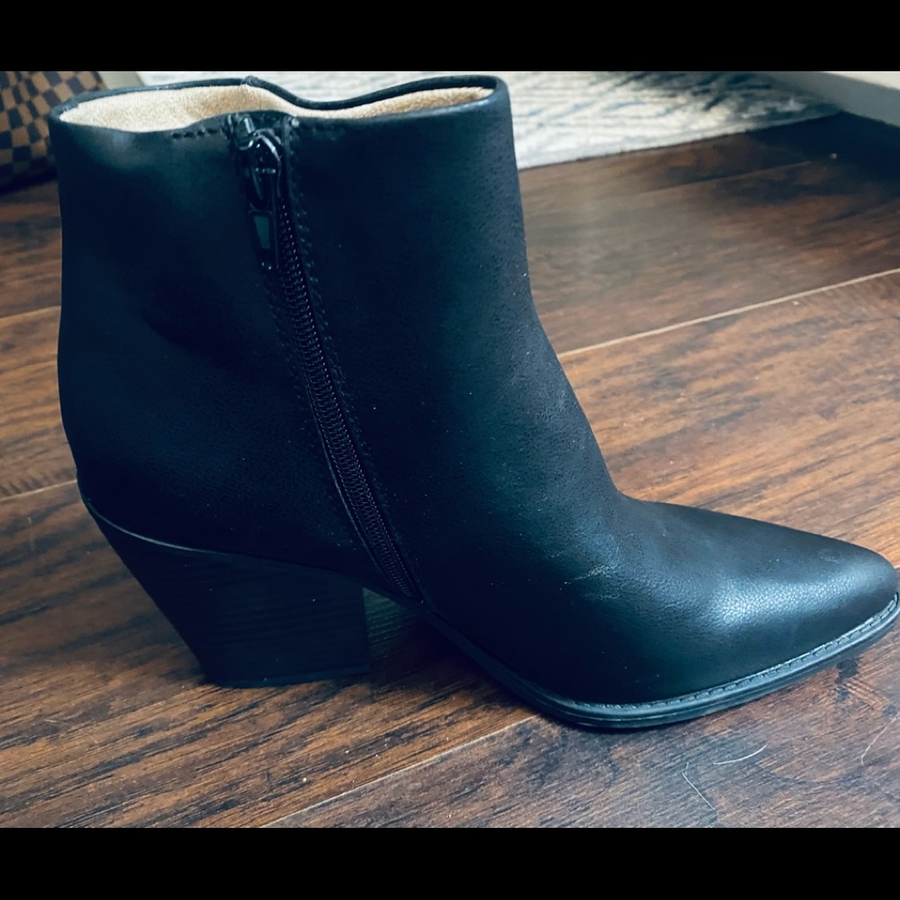 Soul booties brand new